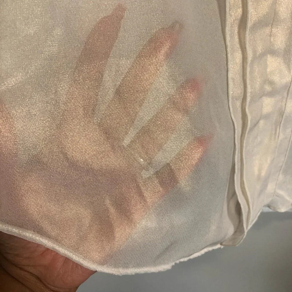 Joe Fresh  Sz XS Champagne Gold Shimmer Sheer Sleeveless Blouse Top - Picture 4 of 7